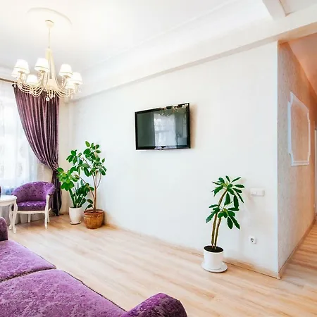 Апартаменты У Вокзала Apartament *
