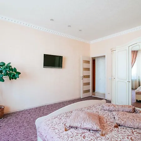 Апартаменты У Вокзала Apartament *